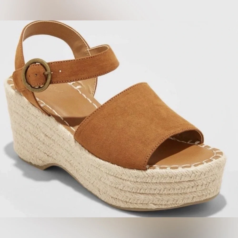 Universal Thread Sandals Women’s Sz 6.5  Espadrille Brown Cognac Morgan Wedge